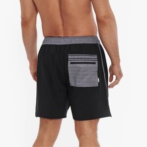 Vuori Shorts L Men Black Drawstring Pockets Performance Stretch